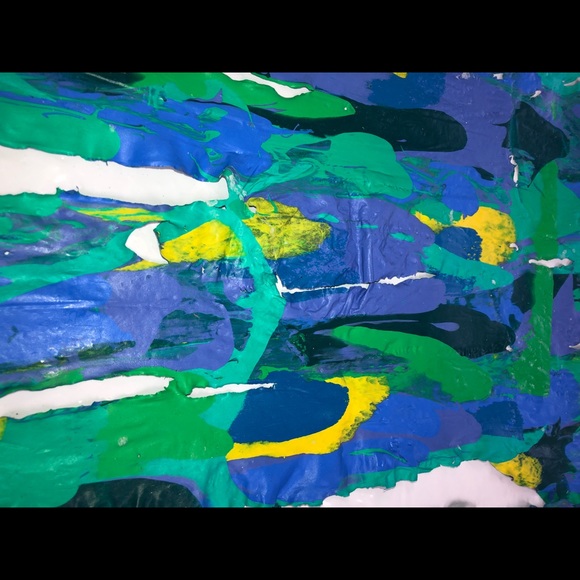 Acrylic Paint Pour Skin flexible craft supply item - Picture 4 of 8